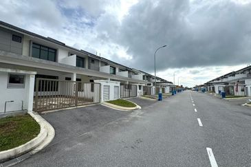 Tmn Sri Penawar, Jln Lavender, Double Storey House For Sale ,Desaru ,Kota Tinggi 