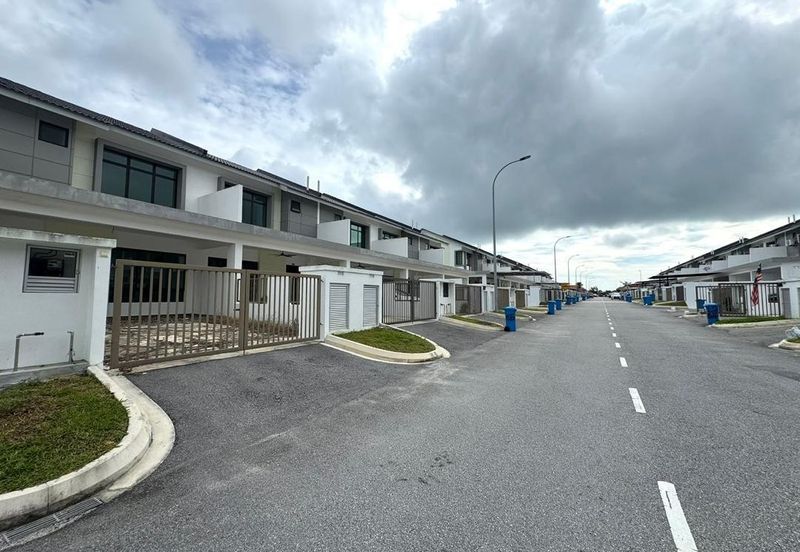 Tmn Sri Penawar, Jln Lavender, Double Storey House For Sale ,Desaru ,Kota Tinggi 