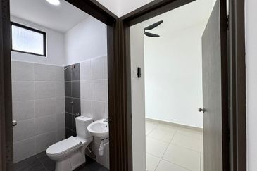 Tmn Sri Penawar, Jln Lavender, Double Storey House For Sale ,Desaru ,Kota Tinggi 