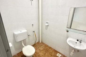 Single Storey House For Sale, Jln Jaya Putra 8/4, Bandar Jaya Putra 