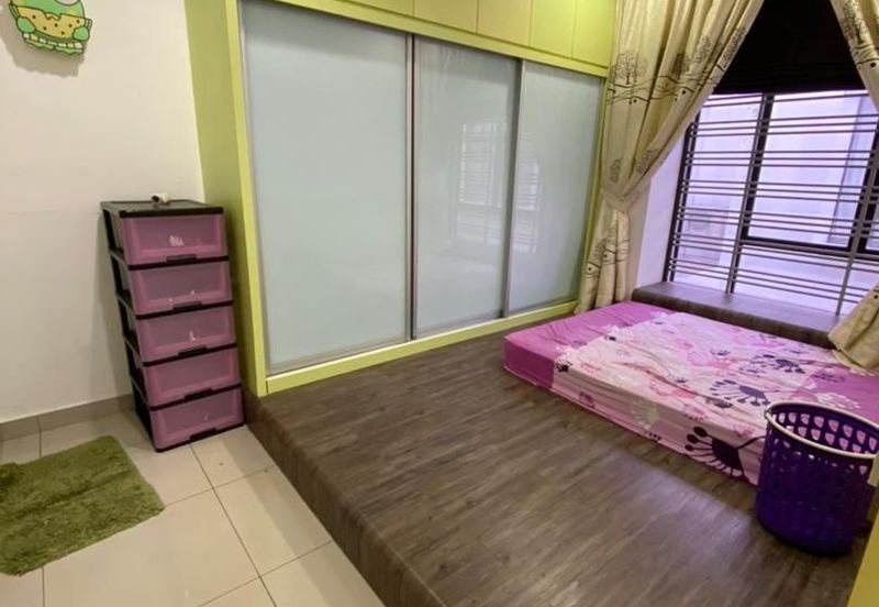 Tmn Setia Indah, Double Storey Cluster House For Rent,Johor Bahru 
