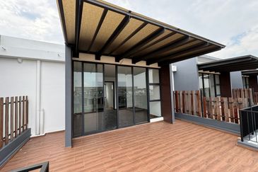 3 Storey Grand Canal House, Senibong Cove WaterWay Residences, Masai