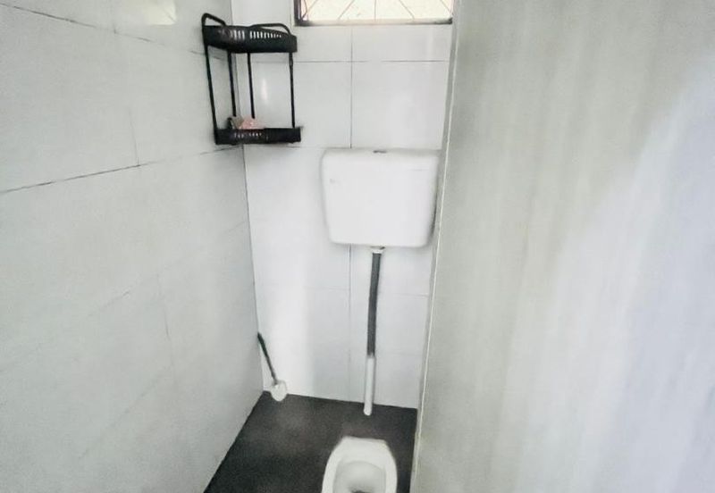 Double Storey House For Rent, Jln Anggerik, Taman Johor Jaya