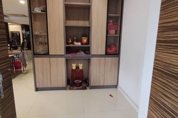 Double Storey Corner House For Rent, Jln EJ 9, Taman Ehsan Jaya 