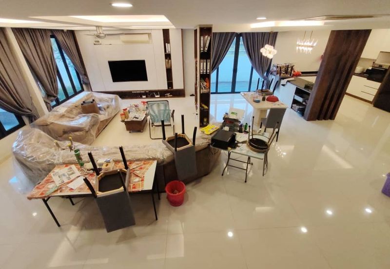 Double Storey Corner House For Rent, Jln EJ 9, Taman Ehsan Jaya 