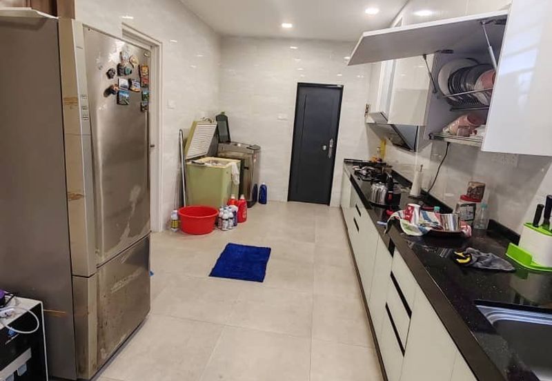 Double Storey Corner House For Rent, Jln EJ 9, Taman Ehsan Jaya 