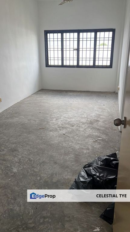 Tmn Pelangi Indah, Jln Gaya 11, Low Cost Flat For Sale, Johor, Ulu Tiram