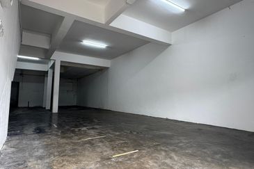 Senai Saleng 3 Storey Shop Lot For Sale, Jln Selangat ,Tmn Saleng Jaya,Senai,Kulai