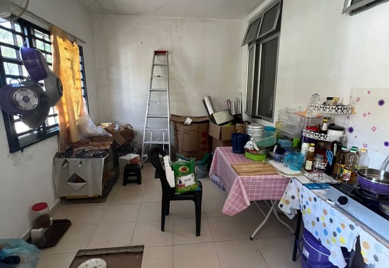 Taman Desarina, Kuala Kedah - Teres Setingkat - For Sale - Fully Renovated