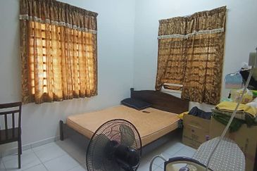 Taman Dermaga Jaya Fasa 2, Kuala Kedah | Semi-D Setingkat | Renovated & Bawah Market Value