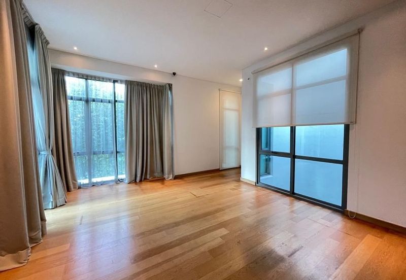 The Residence, Mont Kiara