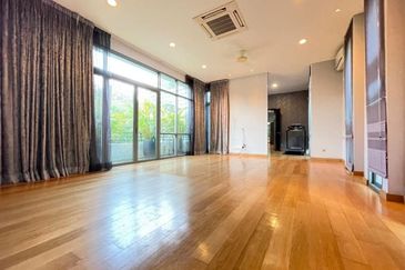 The Residence, Mont Kiara