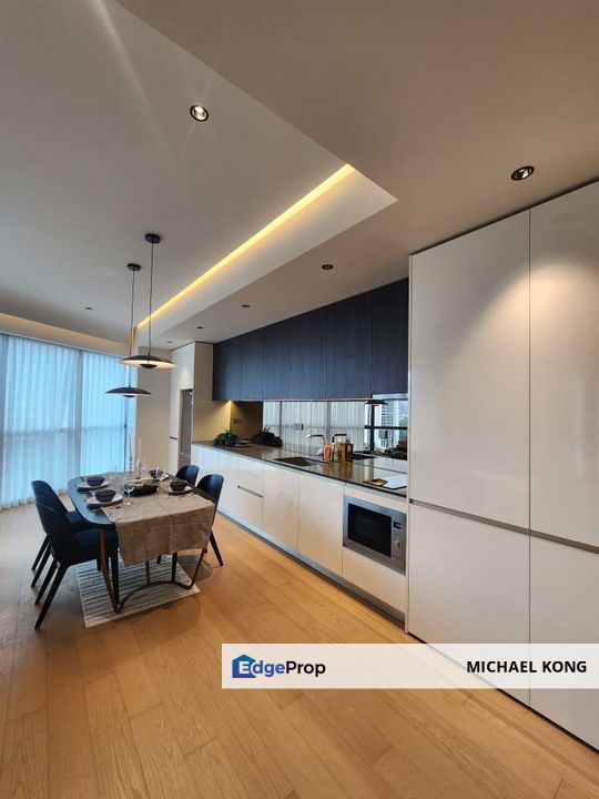 Rare layout at TRX, Corner 1 bedroom!, Kuala Lumpur, KL City