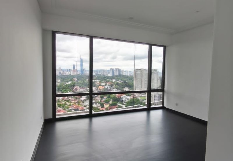 Pavilion Damansara Heights, Crown Residences