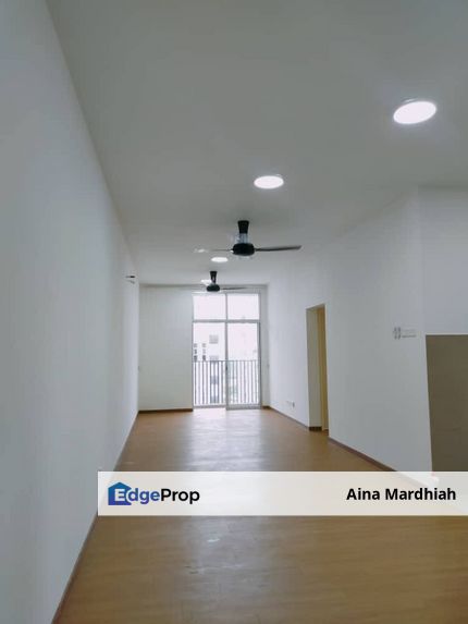 FOR RENT : Lakefront Residency Cyberjaya, Selangor, Cyberjaya