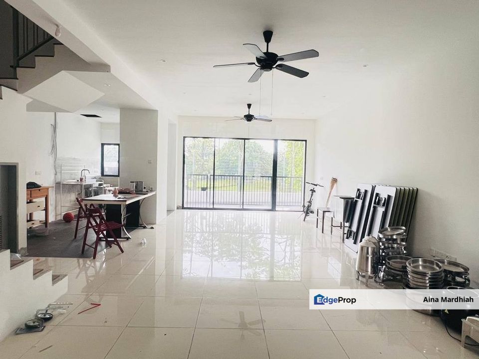 Lakefield Residences Tropicana Heights Kajang For Sale -Facing open & lake view!, Selangor, Kajang