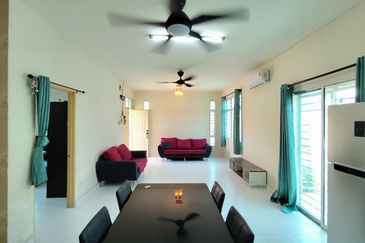 Bandar Tasik Senangin