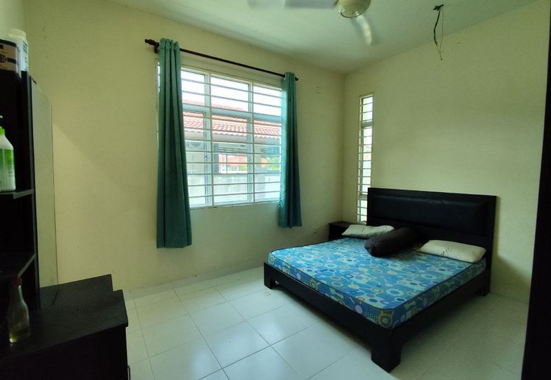 Bandar Tasik Senangin