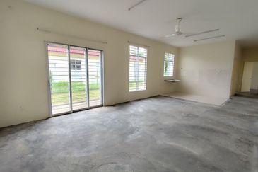 Bandar Tasik Senangin