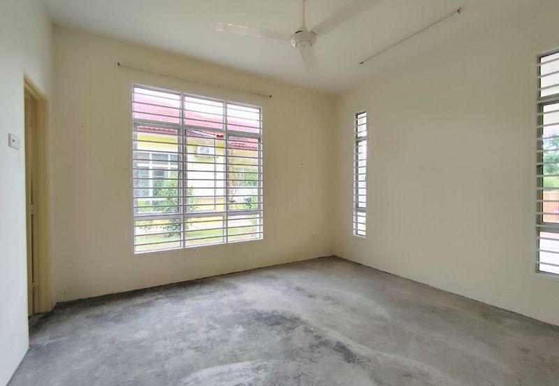 Bandar Tasik Senangin