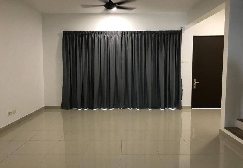 Lake Point Residence