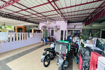 Persiaran Puncak Alam 6 