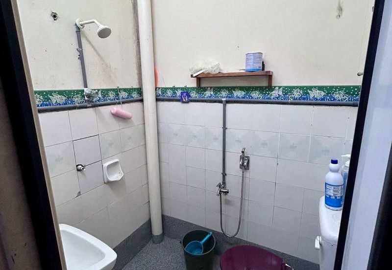 Persiaran Puncak Alam 6 