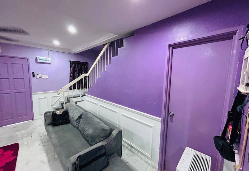 Persiaran Puncak Alam 6 