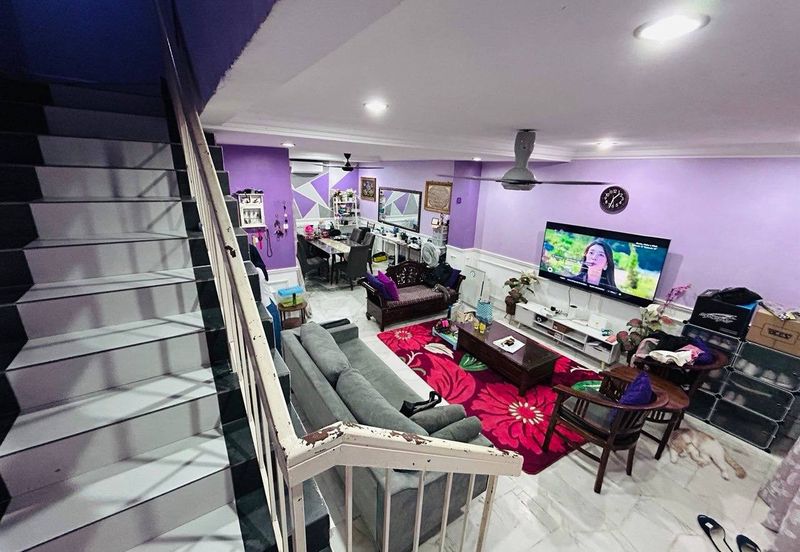 Persiaran Puncak Alam 6 