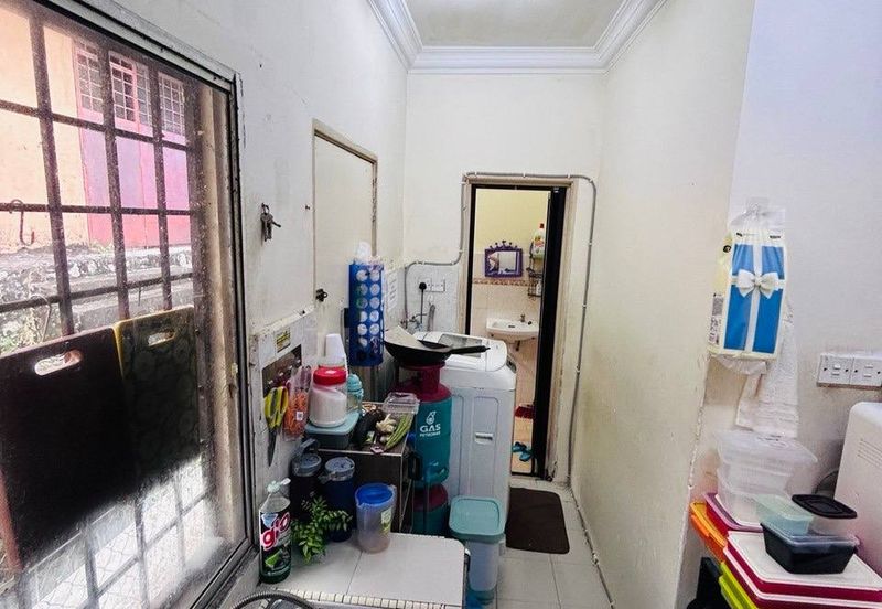 Persiaran Puncak Alam 6 