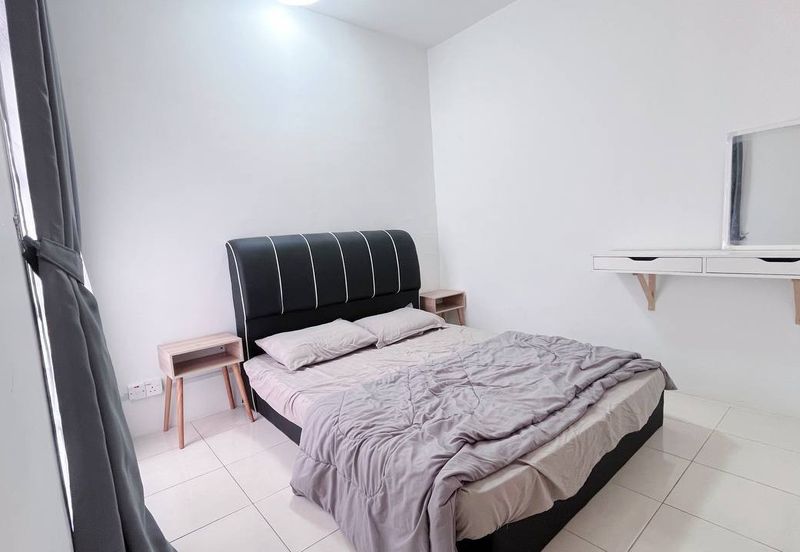 Puncak Hijauan (Hijauan Heights)