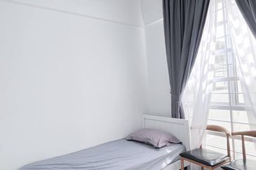 Puncak Hijauan (Hijauan Heights)