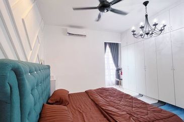 Puncak Hijauan (Hijauan Heights)