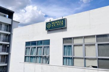 Puncak Hijauan (Hijauan Heights)