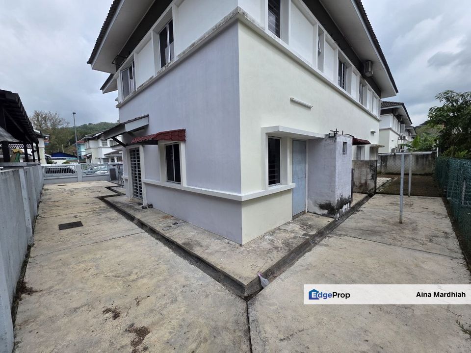Taman Tasik Semenyih, Semi-D Double Storey For Sale, Selangor, Semenyih