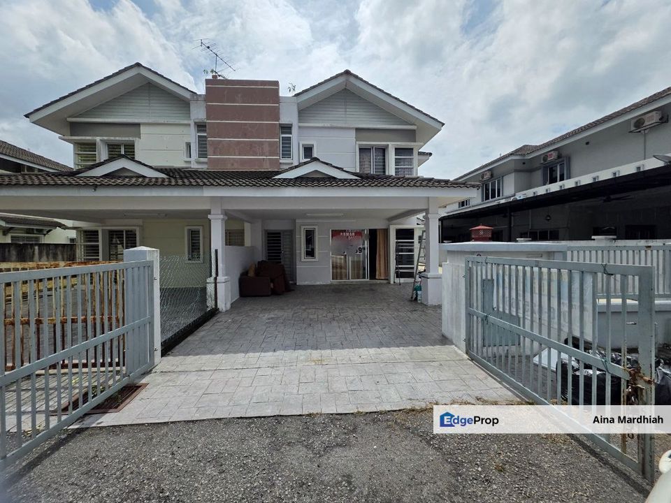 Taman Tasik Semenyih, Semi-D Double Storey For Sale, Selangor, Semenyih