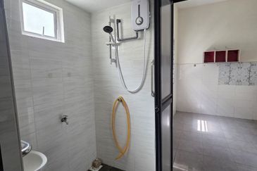 Taman Tasik Semenyih (Lake Residence)