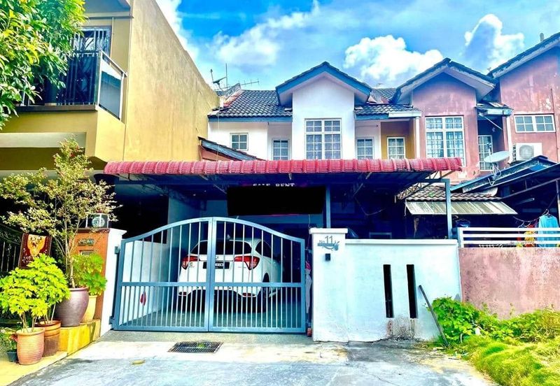 Persiaran Puncak Alam 6 