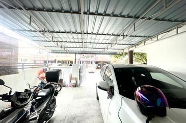 Persiaran Puncak Alam 6 