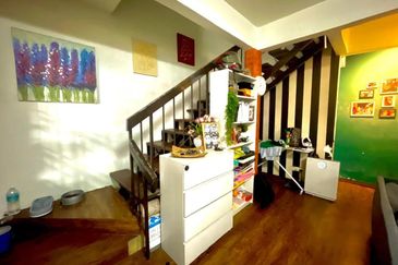 Persiaran Puncak Alam 6 