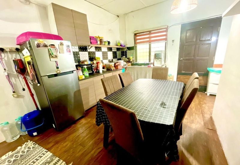 Persiaran Puncak Alam 6 