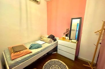 Persiaran Puncak Alam 6 