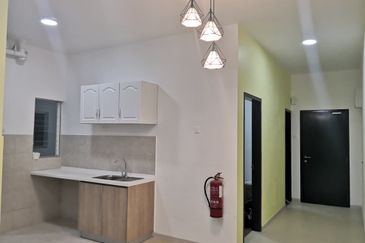 PR1MA Lakefront Homes