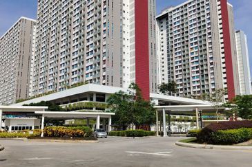 PR1MA Lakefront Homes