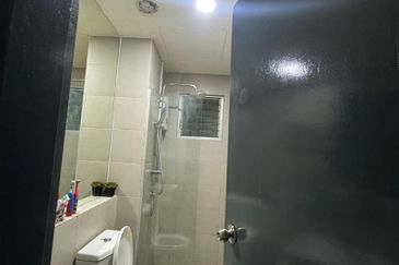 PR1MA Lakefront Homes