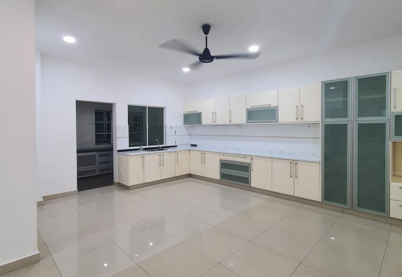 Bandar Mahkota Cheras