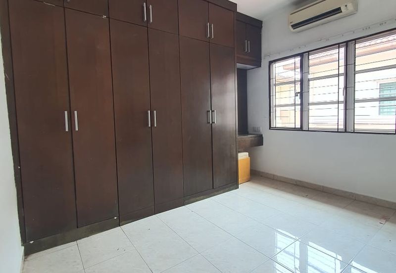 Bandar Mahkota Cheras