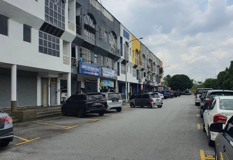 Jalan Apollo CH U5/CH, Subang 2, Shoplot, For Sale