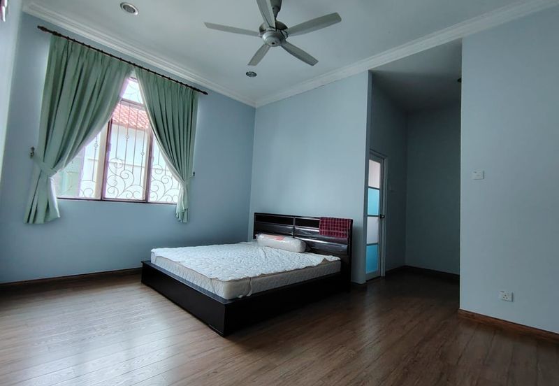 Desa Permai Bungalow For Sale