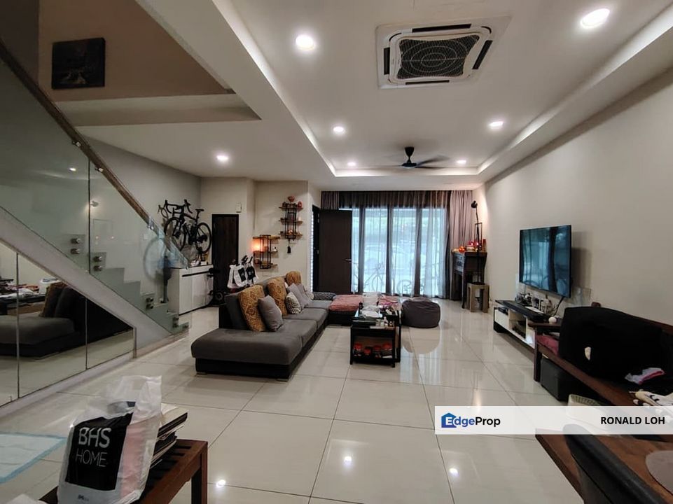 Laman Glenmarie @ Shah Alam, Nice Unit with Good Condition For Sale, Selangor, Glenmarie